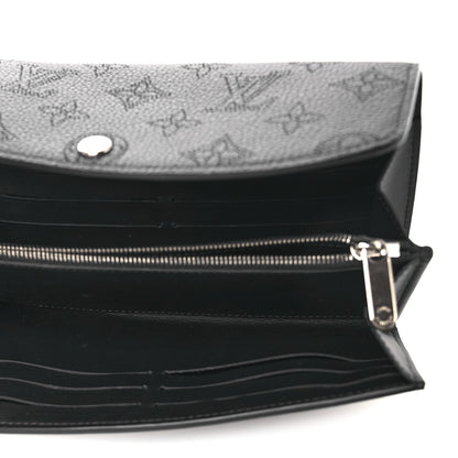 Louis Vuitton Mahina Iris Wallet NM Black 5 of 6