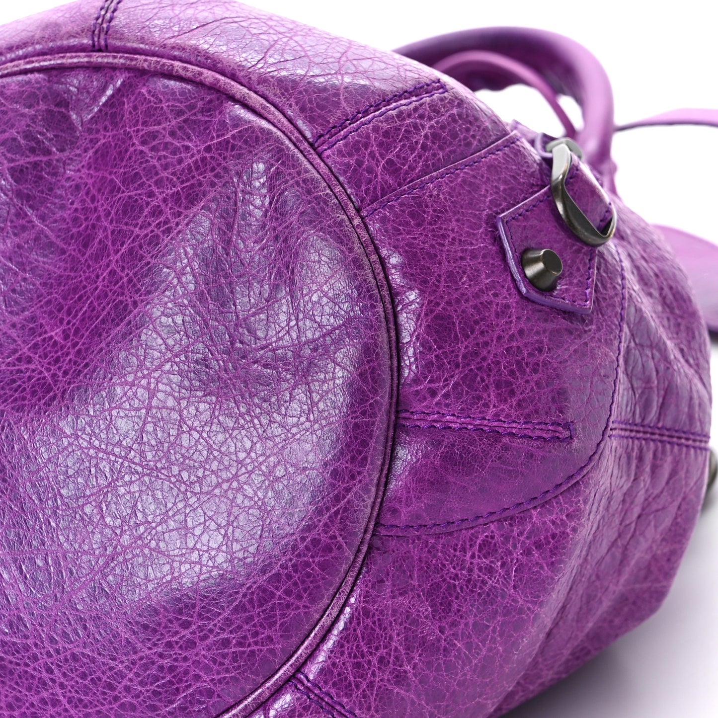 Agneau Classic Hardware Mini Pompon Ultraviolet