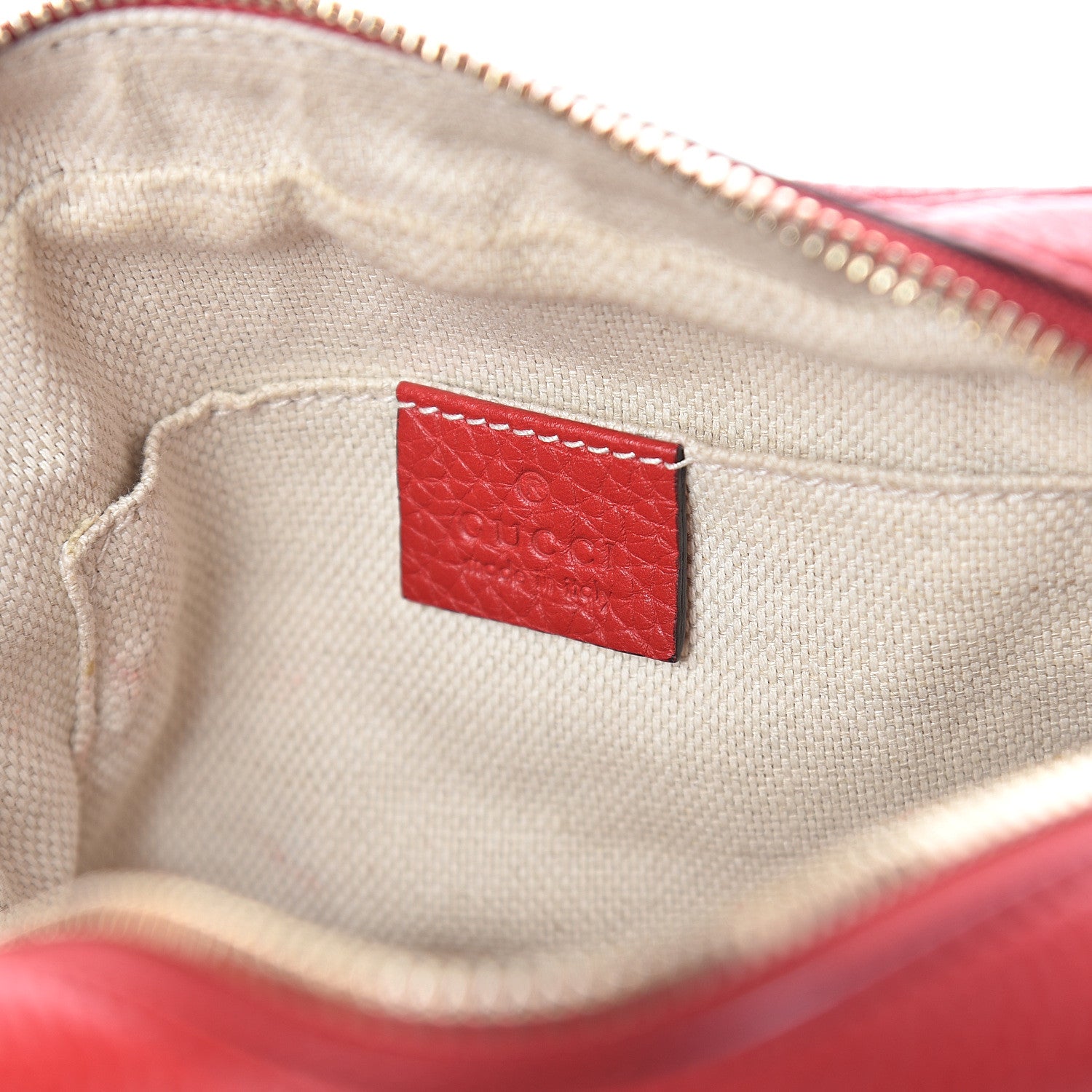 Gucci Pebbled Calfskin Small Soho Disco Bag Tabasco Red 6 of 9