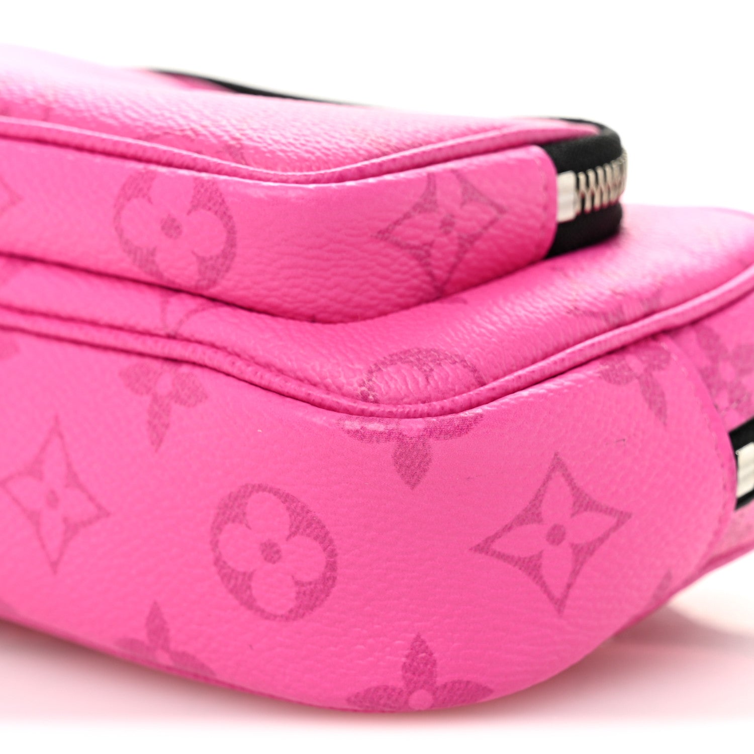 Louis Vuitton Taigarama Outdoor Pouch Fuchsia 9 of 9