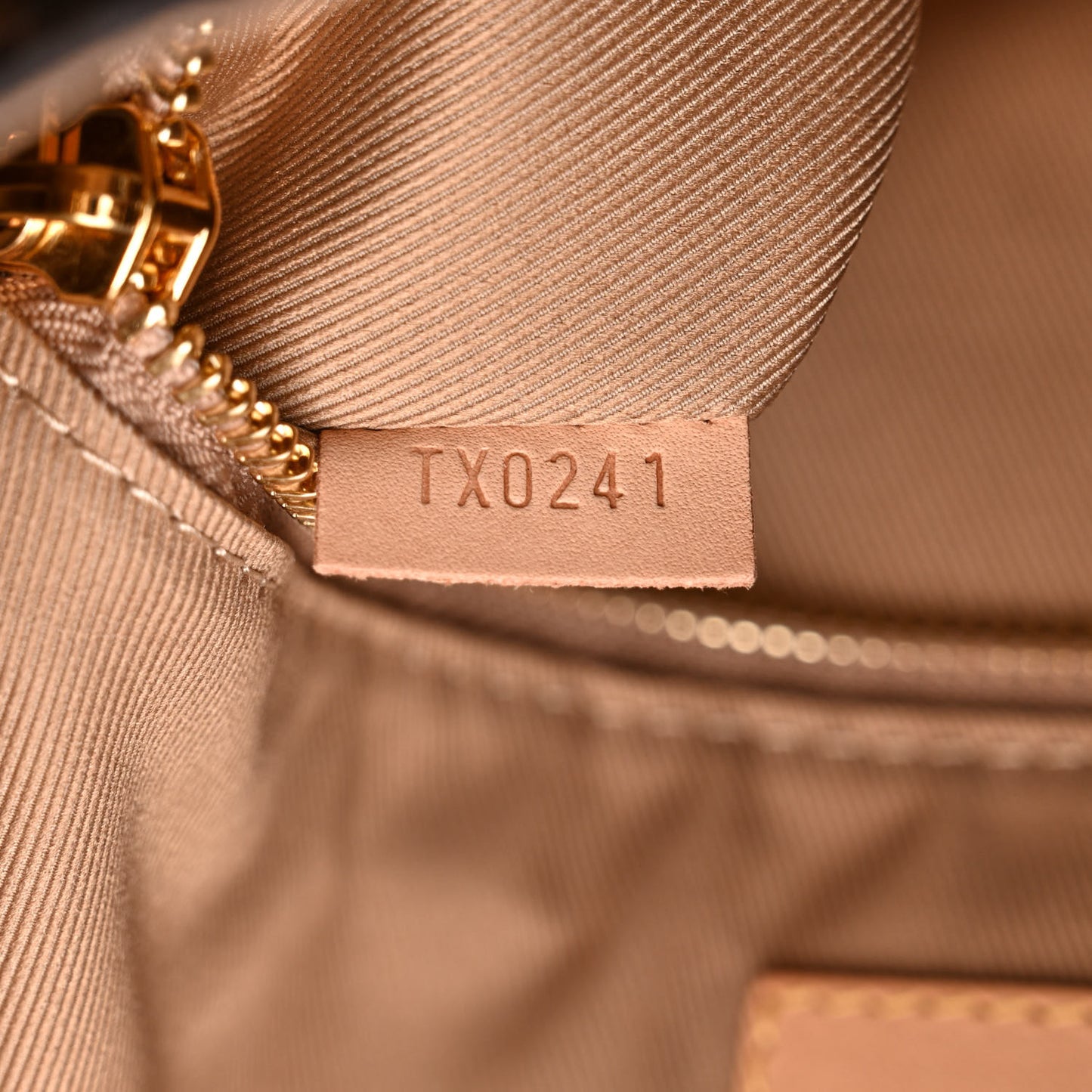 Monogram Graceful MM