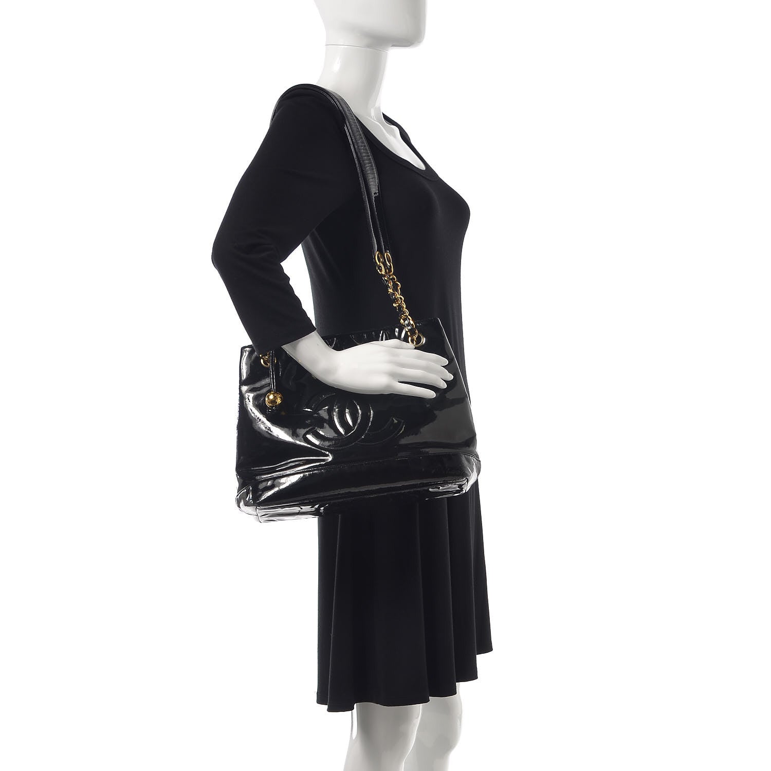 Chanel Patent CC Shoulder Bag Black 2 of 18