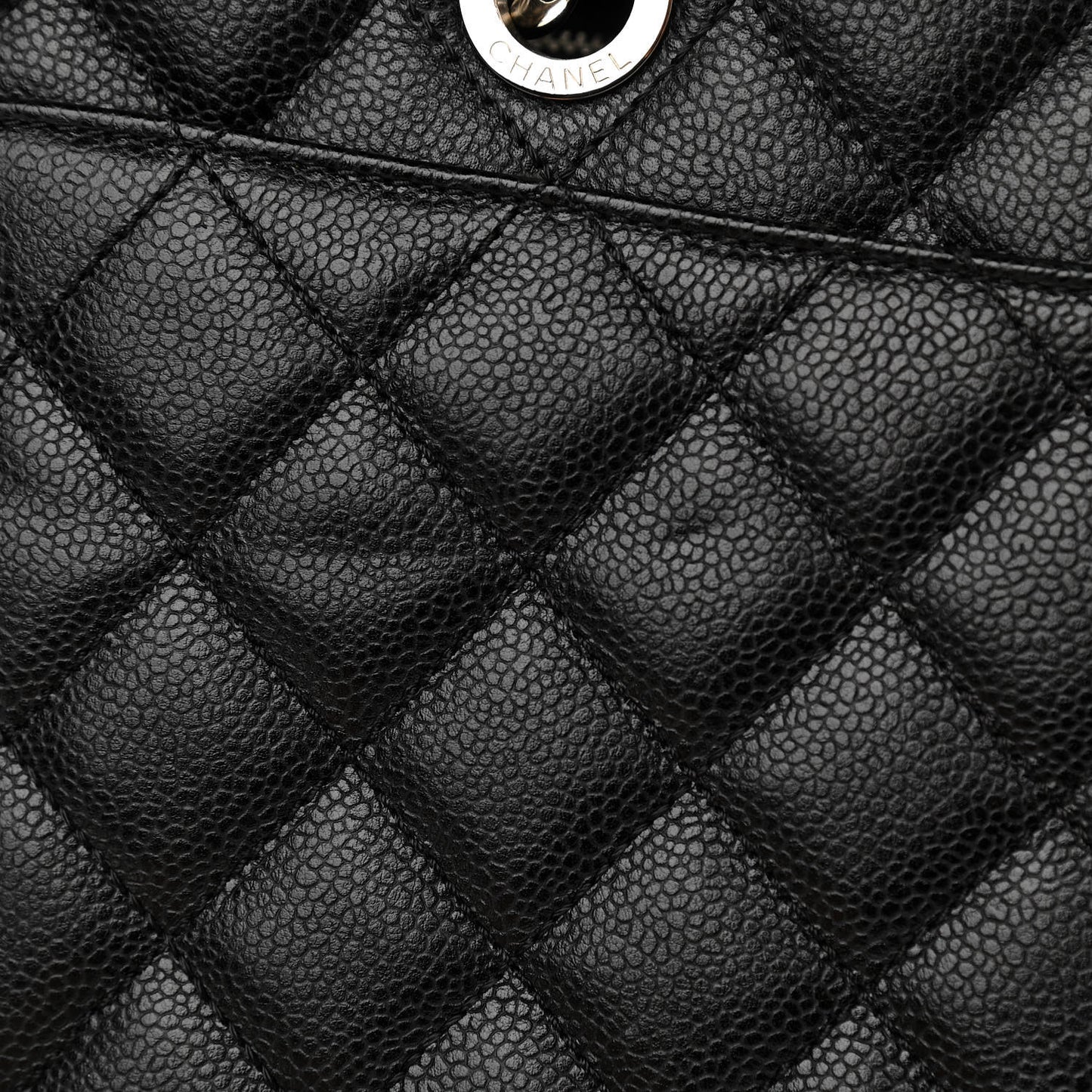 Caviar Quilted XL Grand Shopping Tote GST Black
