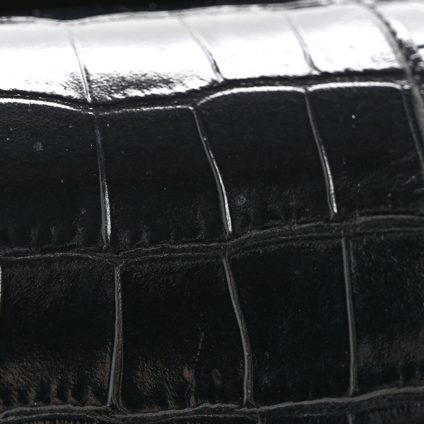 Shiny Calfskin Crocodile Embossed Hourglass Chain Bag Black