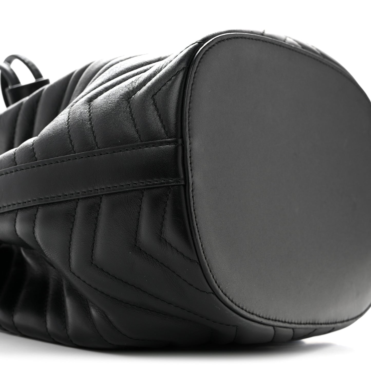 Calfskin Matelasse Sylvie Web GG Marmont Bucket Bag Black