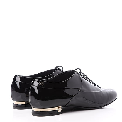 Chanel Patent Pearl CC Lace Up Oxfords 39 Black 4 of 11