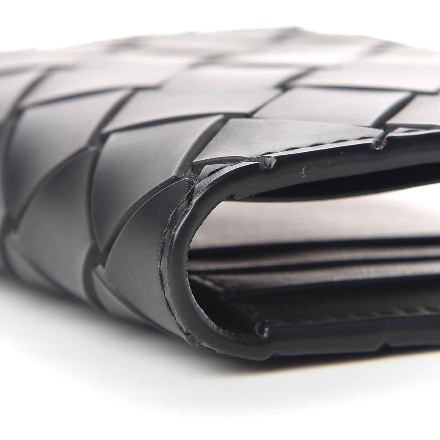 Nappa Maxi Intrecciato Bi-Fold Card Holder Black
