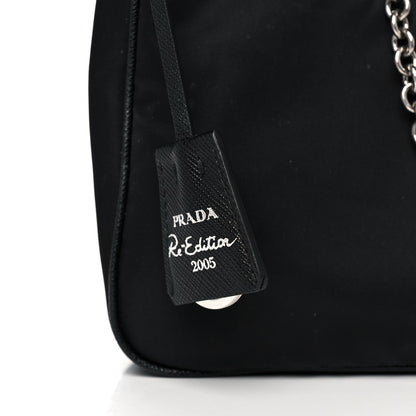 Prada Nylon Re-Edition 2005 Shoulder Bag Black 10 of 13
