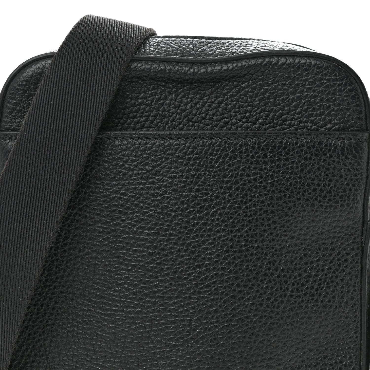 Burberry Pebbled Calfskin Logo Embossed Thornton Messenger Bag Black 10 of 15