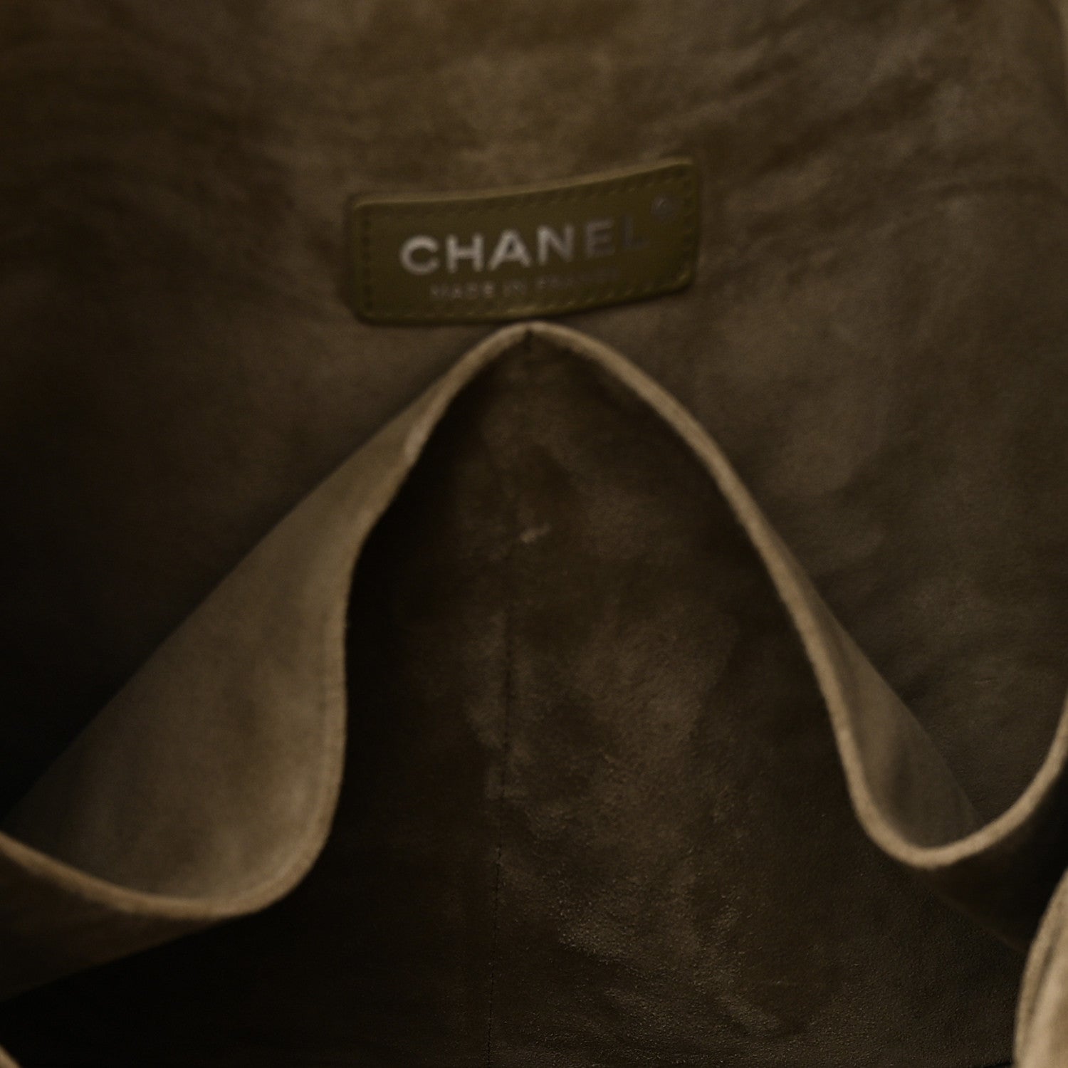 Chanel Suede CC Eyelet Messenger Khaki 5 of 10