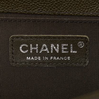 Chanel Caviar Quilted Medium Boy Flap Green 5 of 10