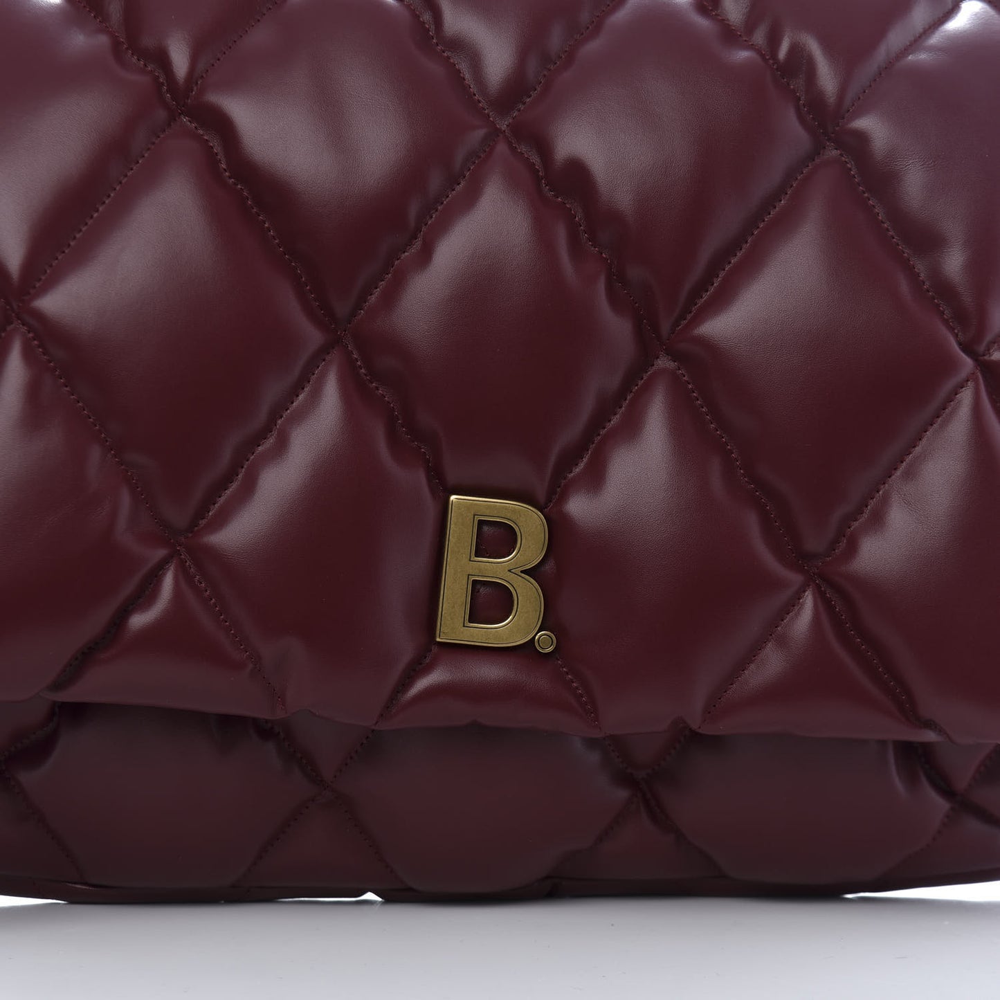 Nappa Calfskin Quilted Touch B Clutch Bag Dark Red