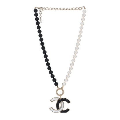 Chanel Pearl Beaded CC Necklace Black White 2 of 5