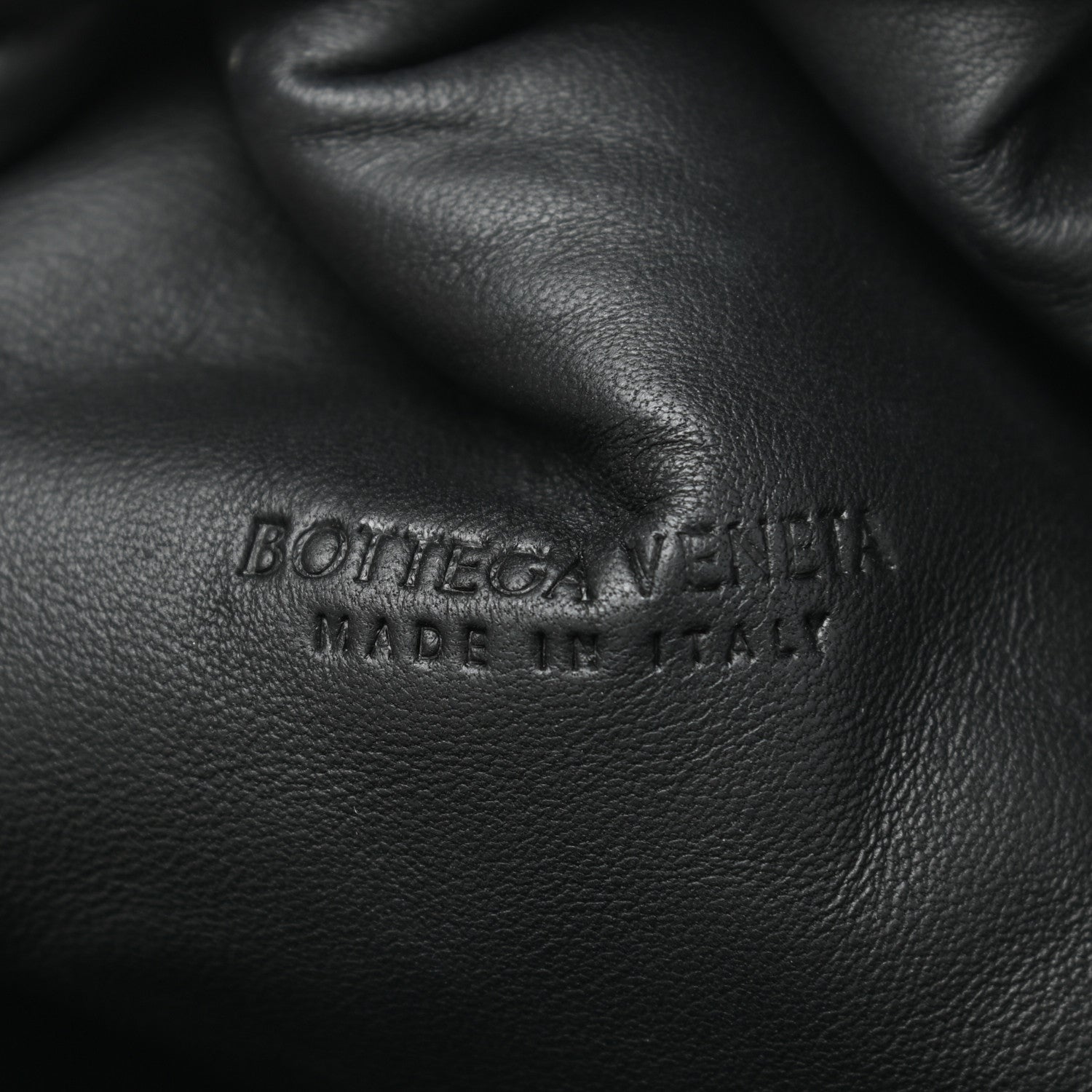 Bottega Veneta Nappa Maxi Intreccio The Pouch Oversized Clutch Black 6 of 9