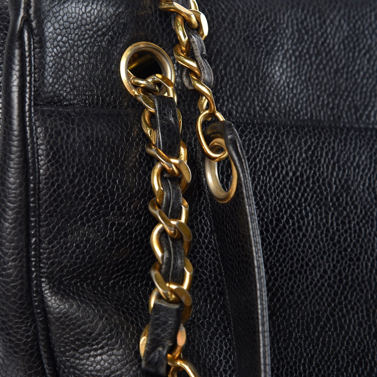 Caviar CC Shoulder Bag Black