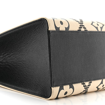 Louis Vuitton Empreinte Monogram Giant Broderies Onthego MM Cream Black 8 of 11