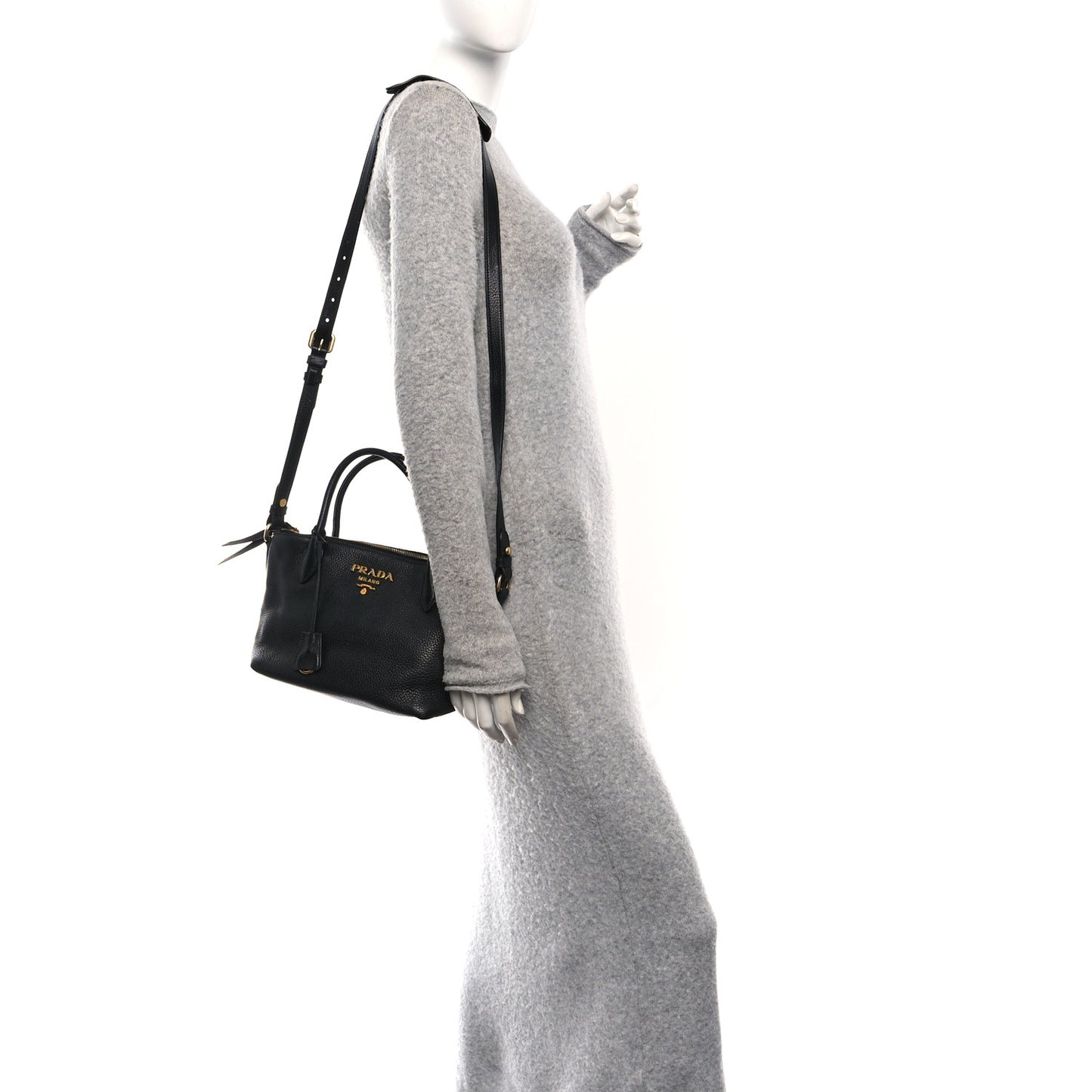 Vitello Daino Small Tote Black