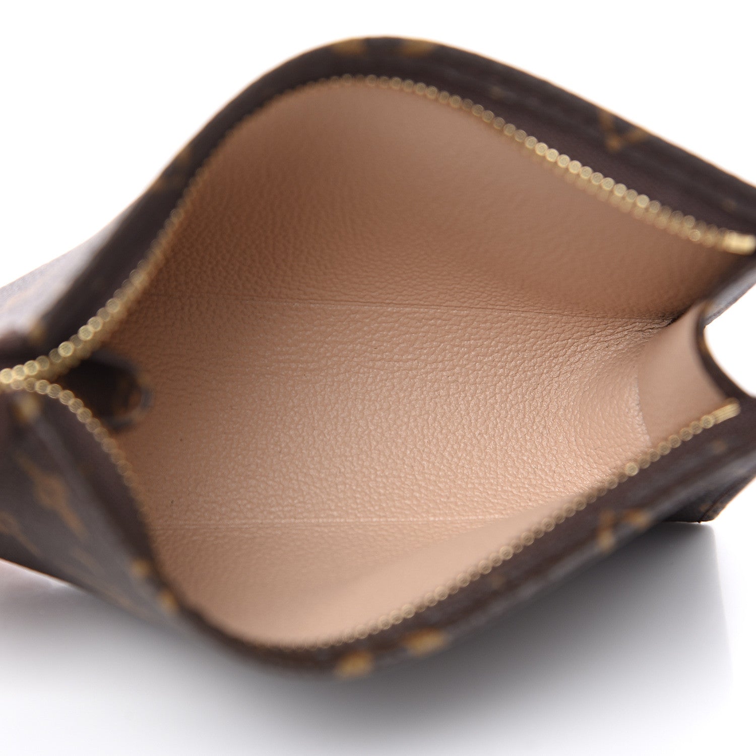 Louis Vuitton Monogram Toiletry Pouch 15 6 of 7
