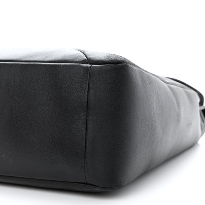 Valentino Garavani Nappa Monochrome One Stud Hobo Black 9 of 10