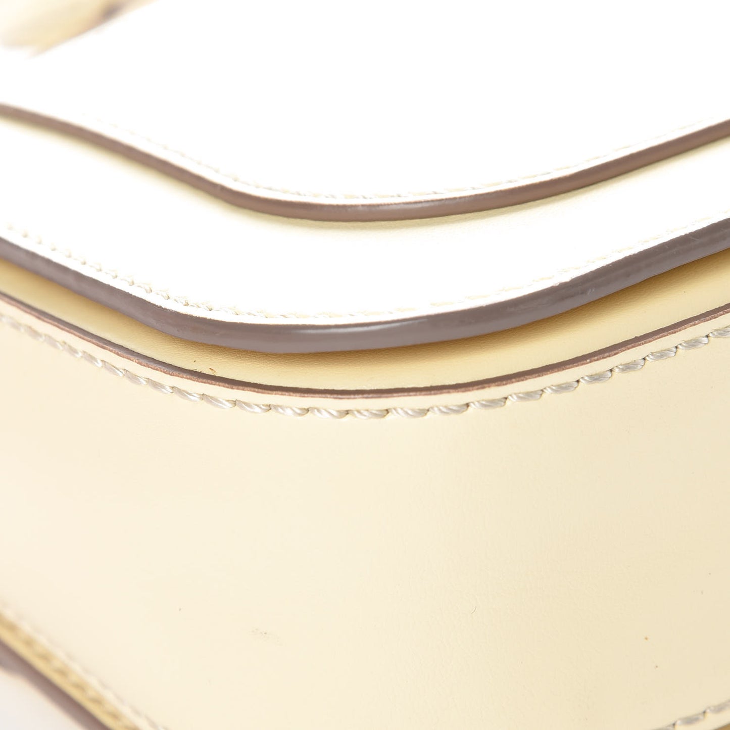 Eco Alter Nappa Ciel Shoulder Bag Ivory