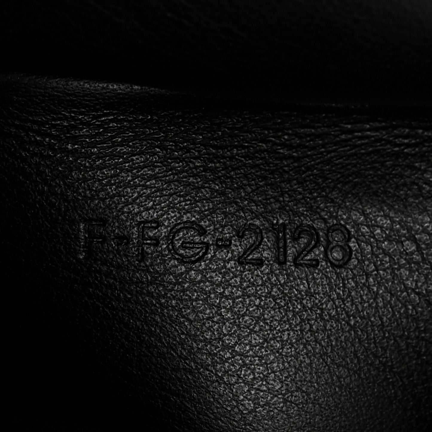 Calfskin Large Made In Clutch Pouch Black