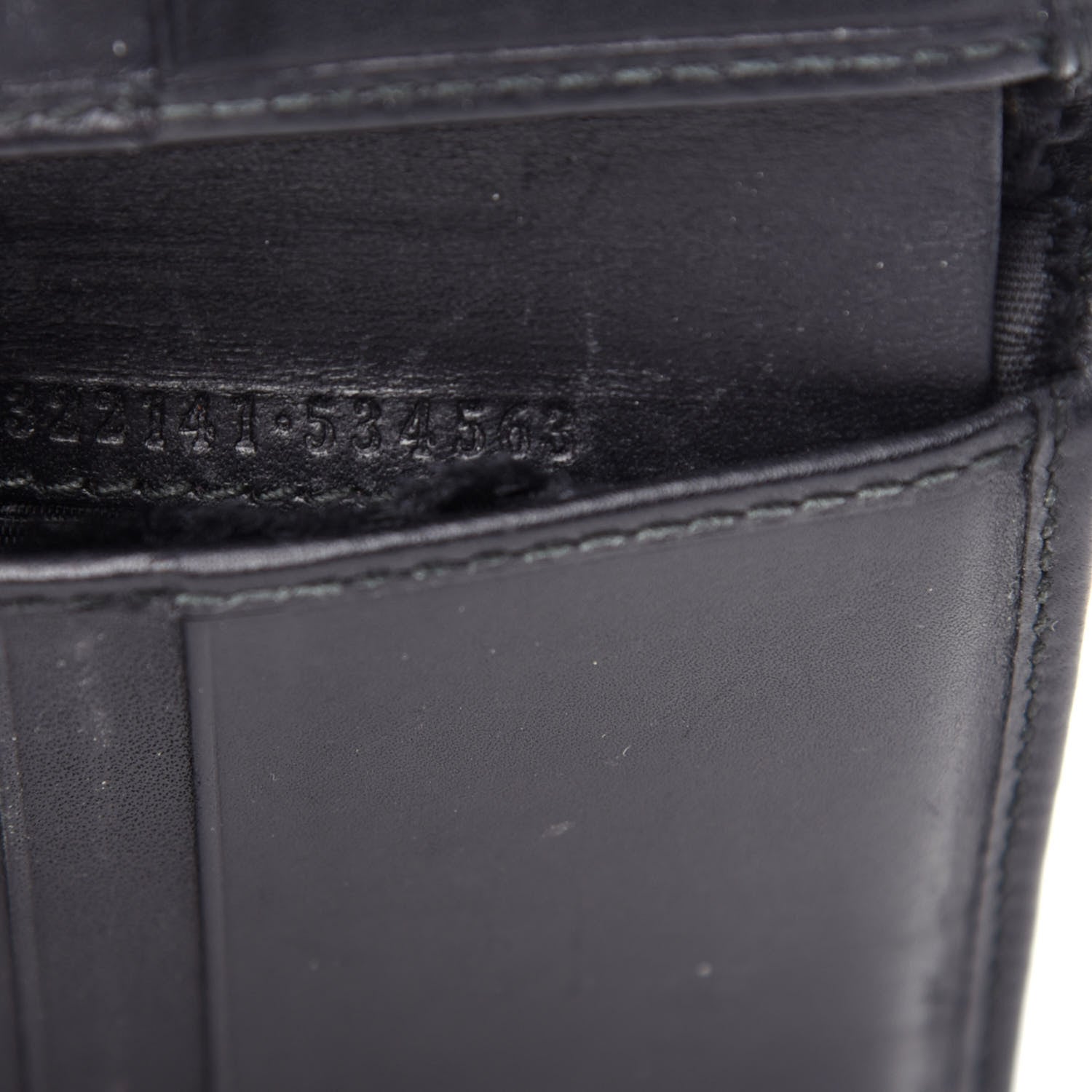 Gucci GG Supreme Monogram Bi-Fold Wallet Black Grey 7 of 8