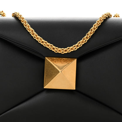 Valentino Garavani Nappa One Stud Chain Clutch Black 8 of 12