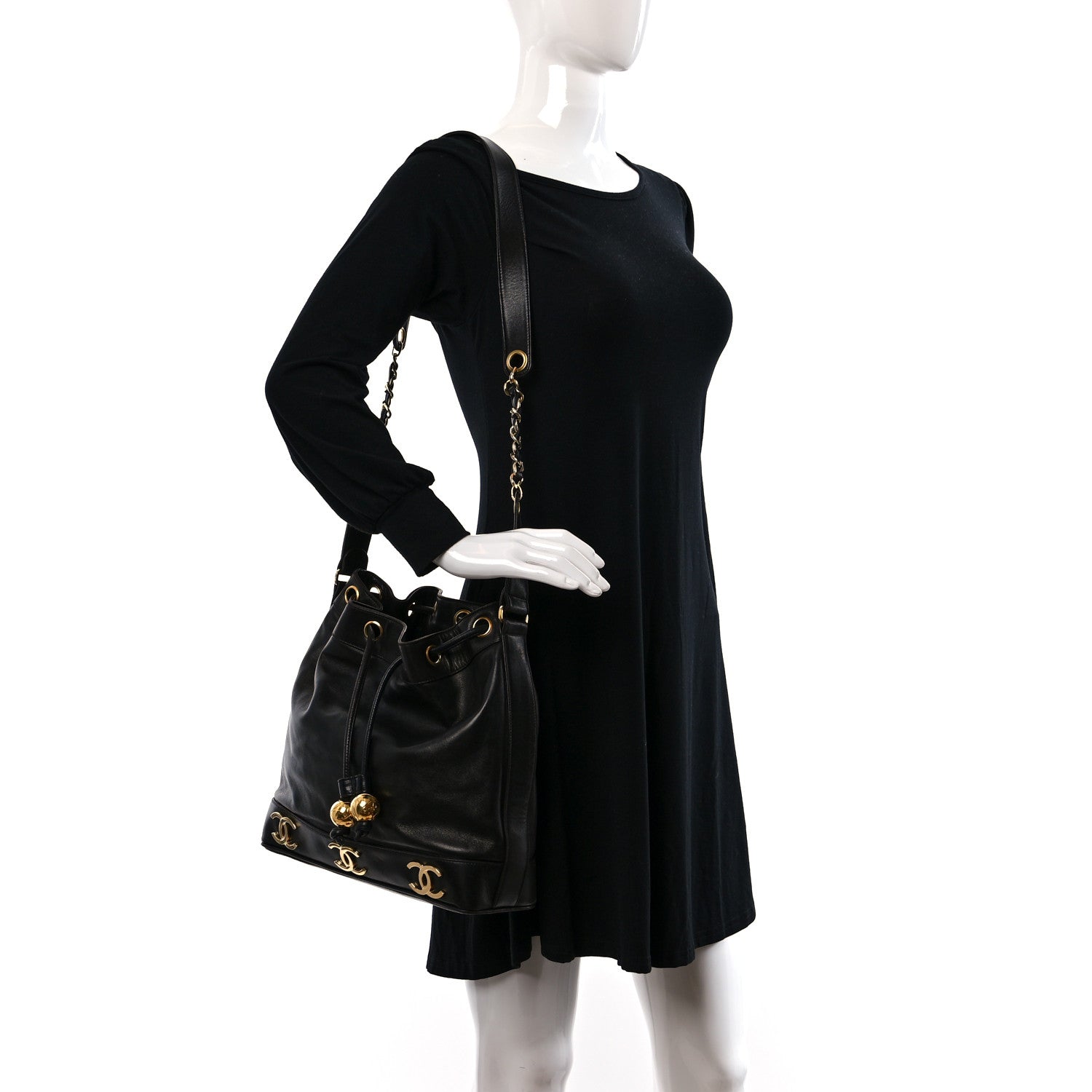 Chanel Lambskin CC Drawstring Shoulder Bag Black 2 of 16