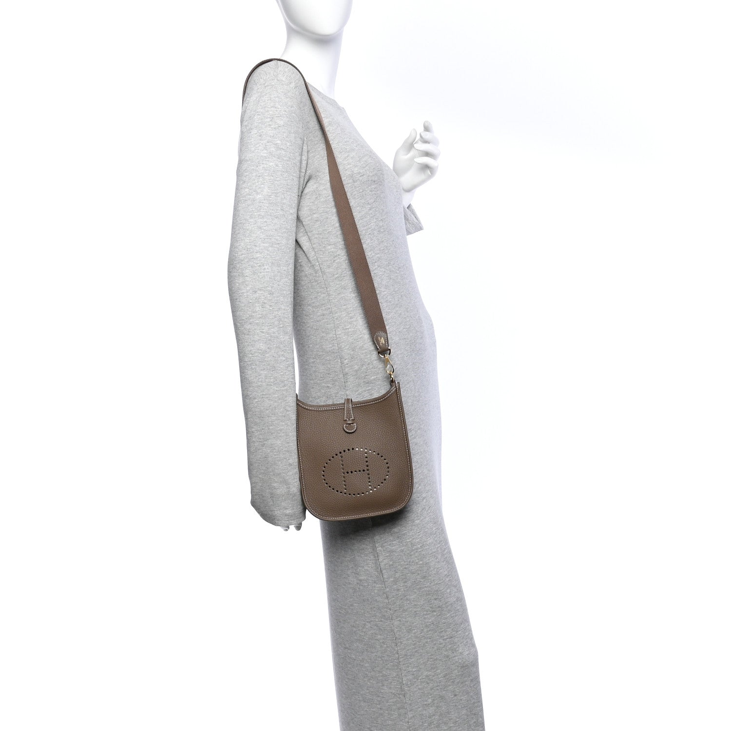 Hermes Taurillon Clemence Evelyne TPM Etoupe 2 of 10