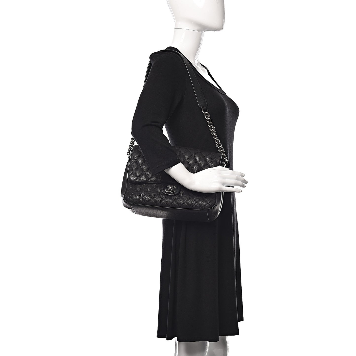 Caviar Quilted Medium Rock In Rome Single Flap Black