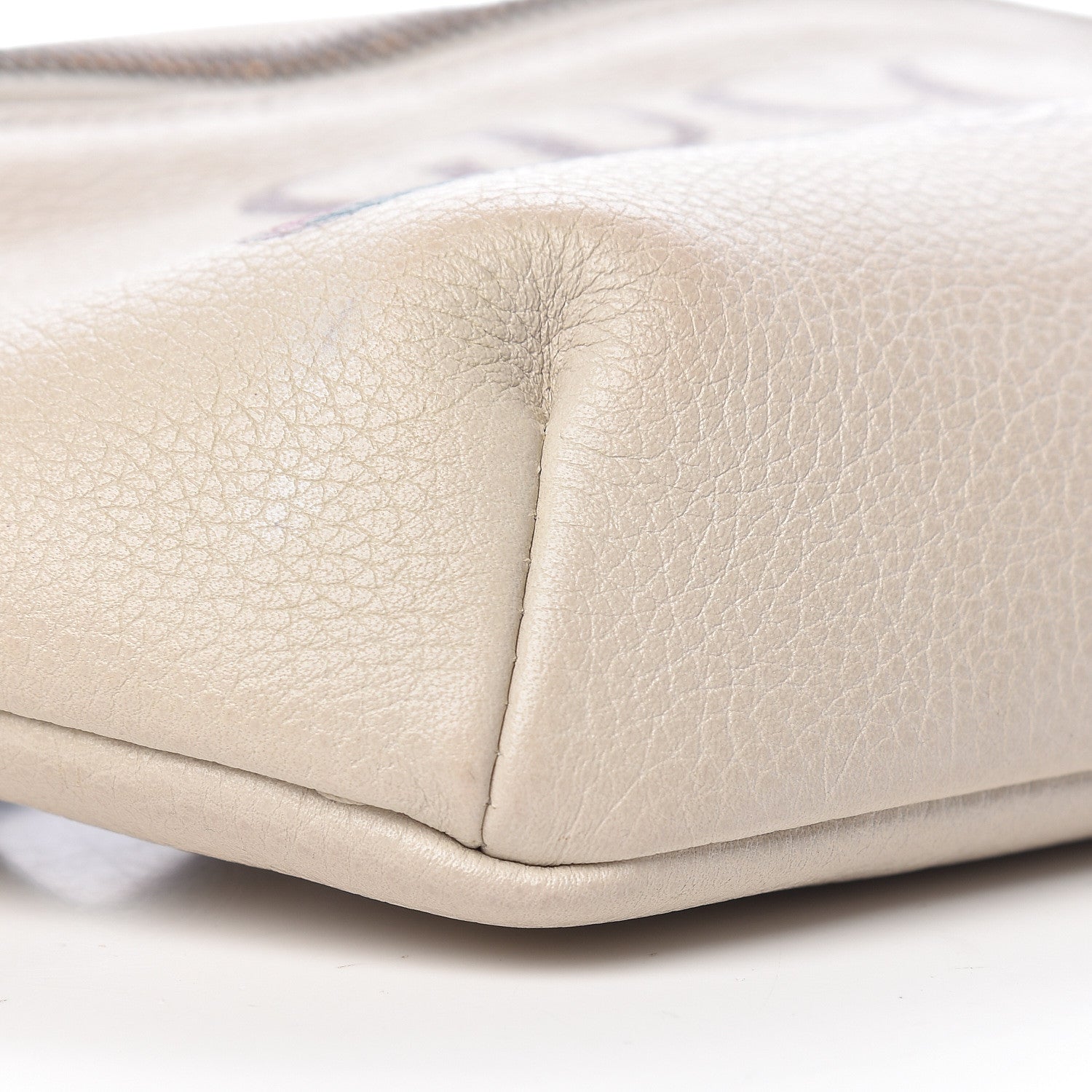 Gucci Grained Calfskin Small Logo Belt Bag White 9 of 12