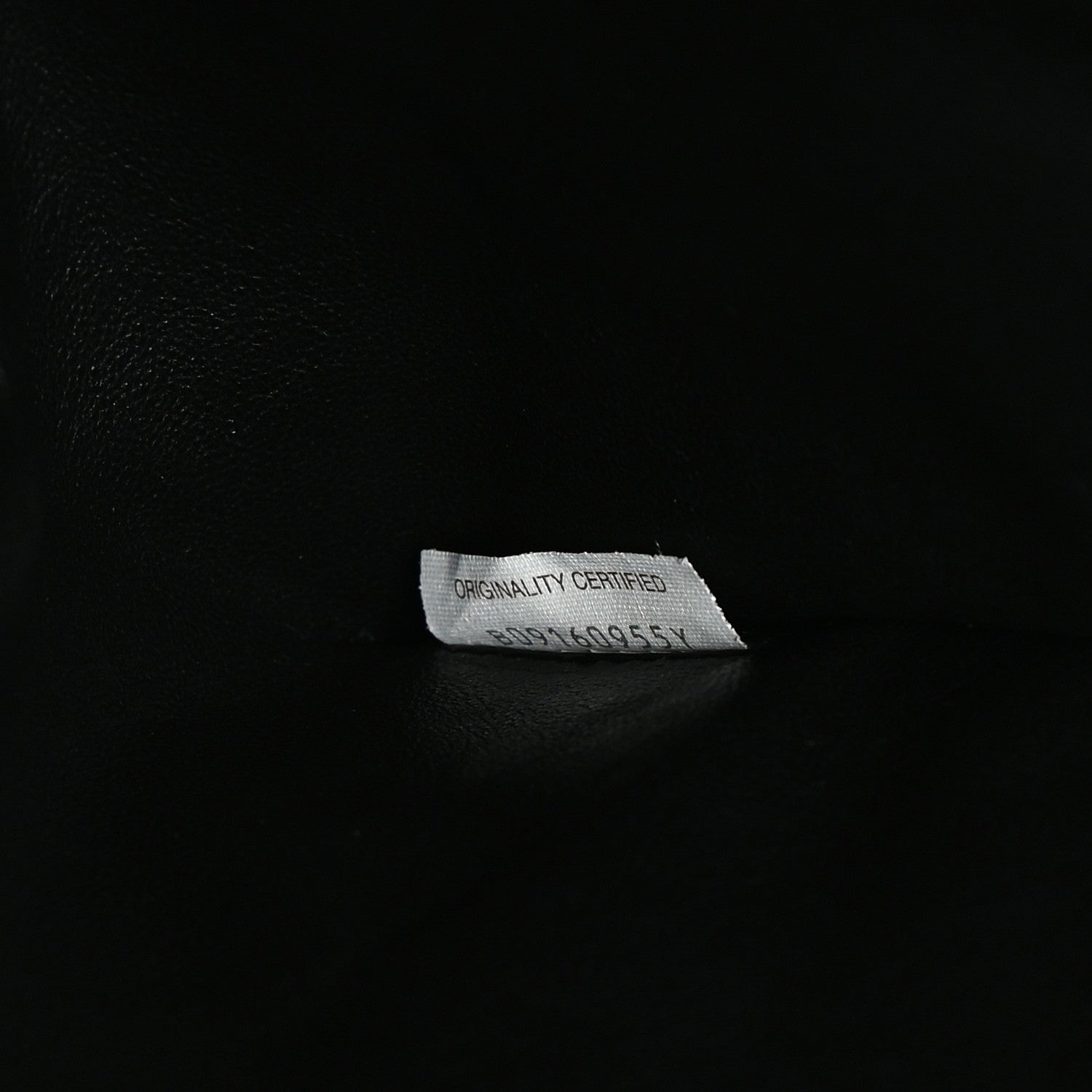 Bottega Veneta Calfskin Maxi Intrecciato Puffy Laptop Pouch Black 8 of 10