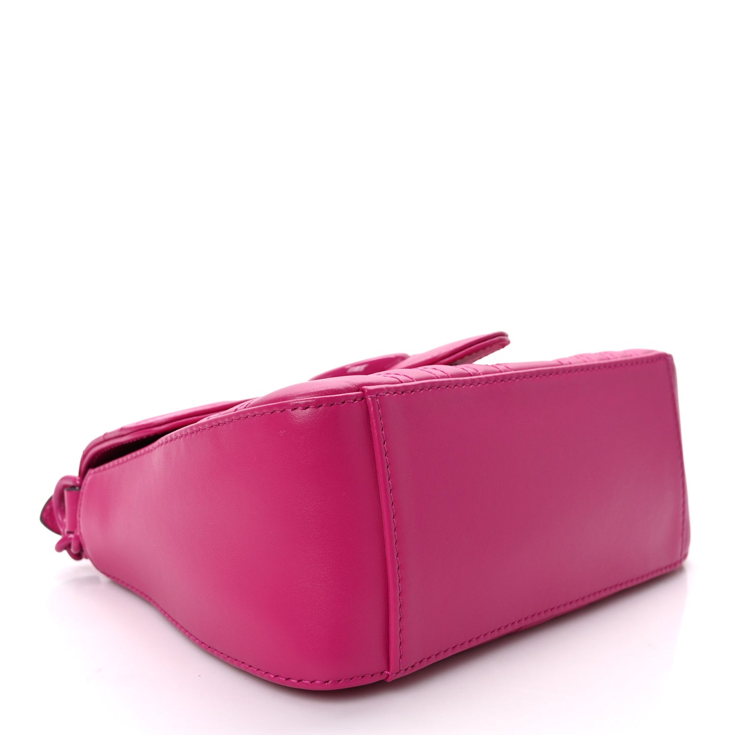 Calfskin Matelasse Monochrome Mini GG Marmont Top Handle Shoulder Bag Classic Fuxia