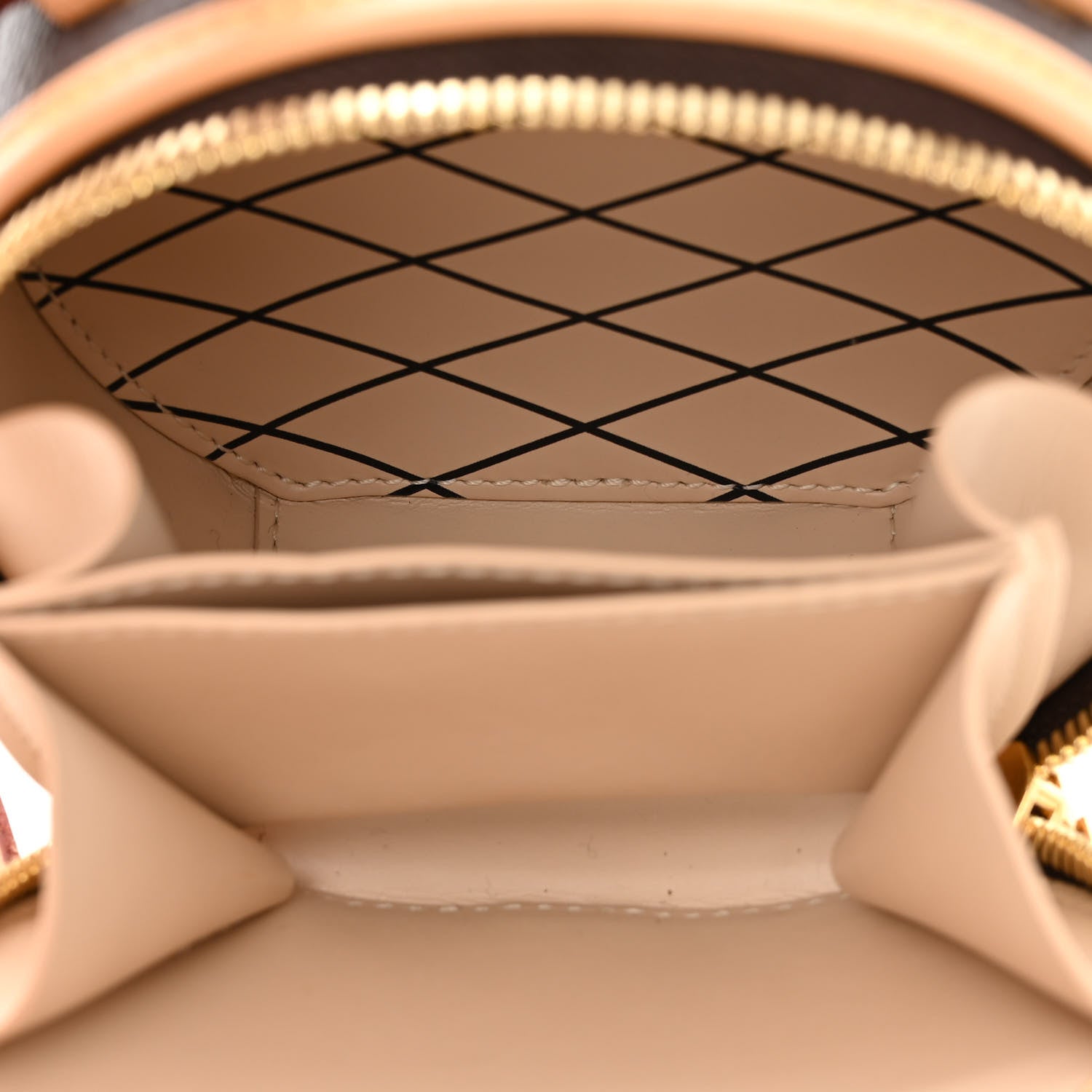Louis Vuitton Monogram Mini Boite Chapeau 5 of 10