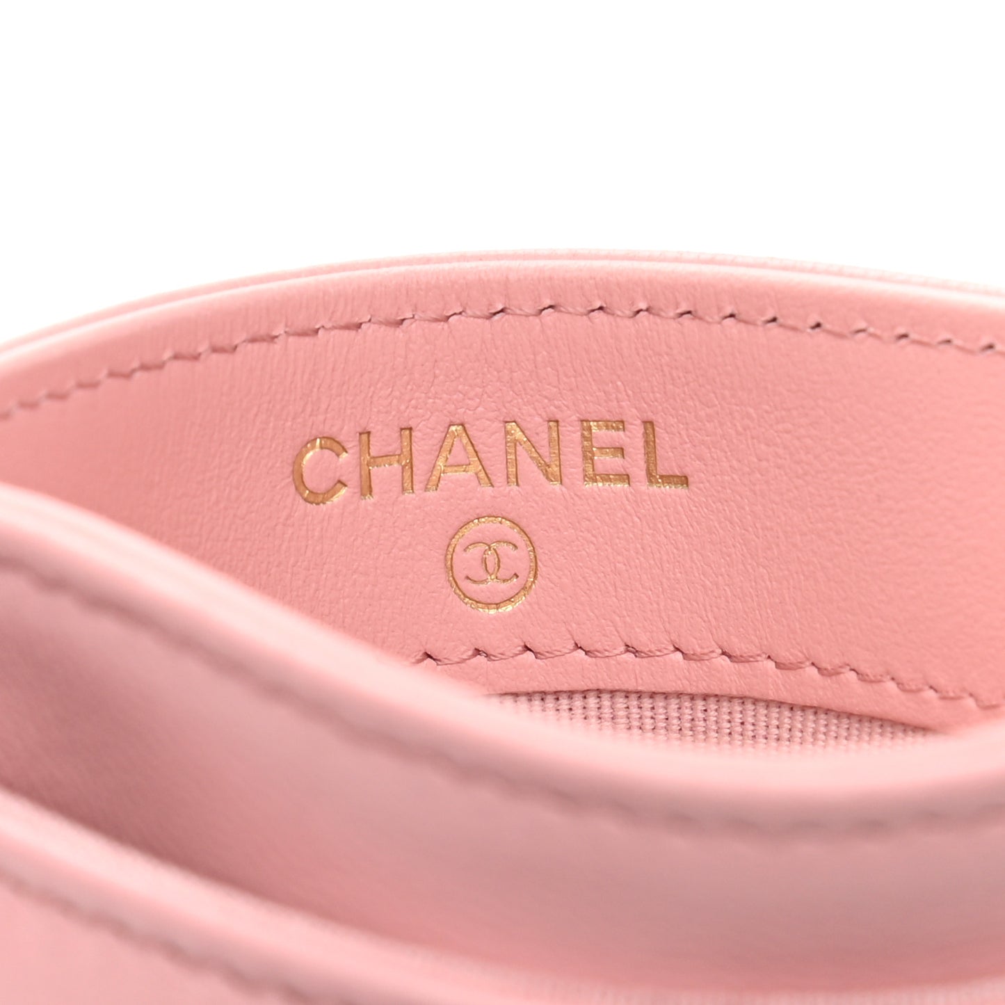 Lambskin Quilted Chanel 19 Card Holder Light Pink