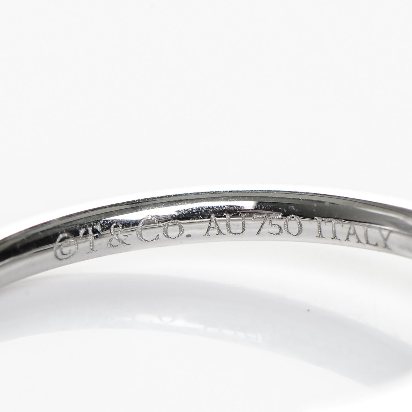 18K White Gold Diamond T Wire Ring 52 6