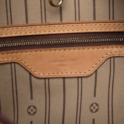 Louis Vuitton Monogram Delightful MM 8 of 9