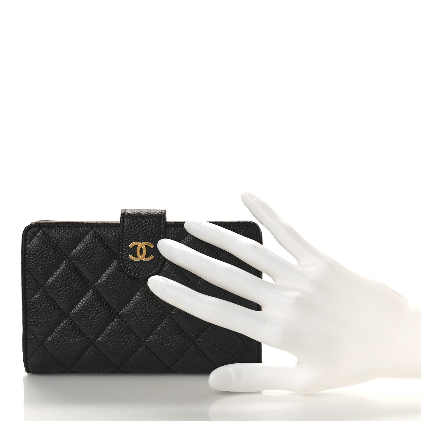 Caviar Quilted Zipped Pocket Wallet Black