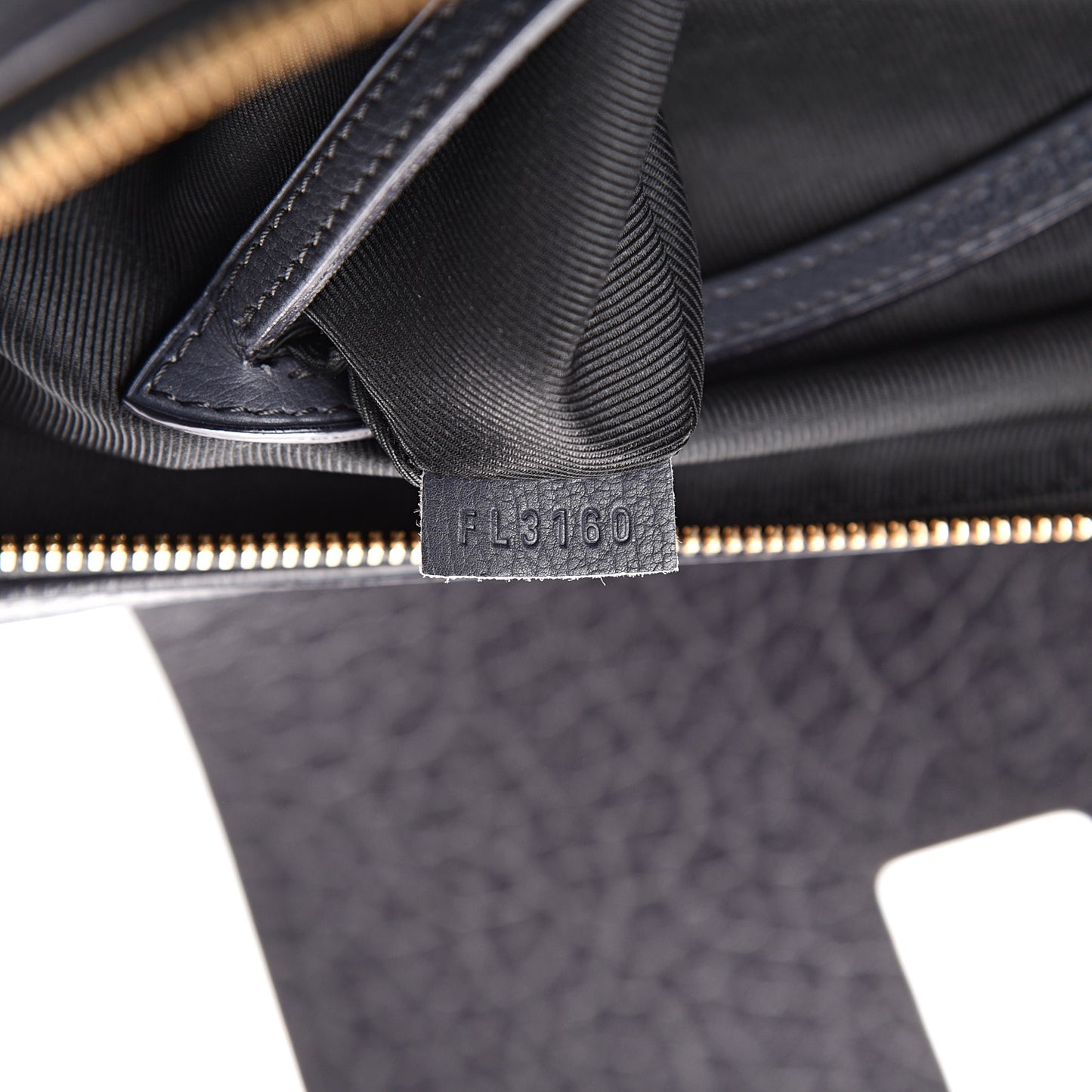 Monogram Volupte Psyche Gris