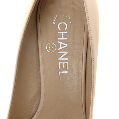 Chanel Calfskin CC Cap Toe Platform Chain Pumps 39 Beige Black 7 of 13