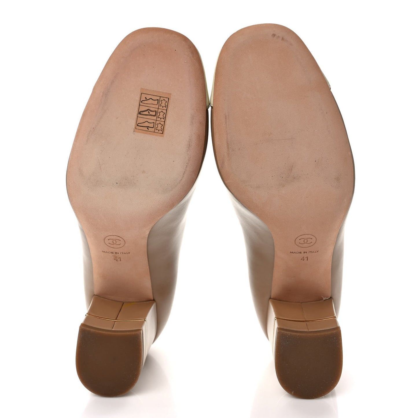 Lambskin Patent Cap Toe Pumps 41 Beige White
