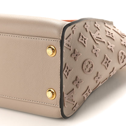 Louis Vuitton Calfskin Monogram Tufting On My Side Galet 8 of 10
