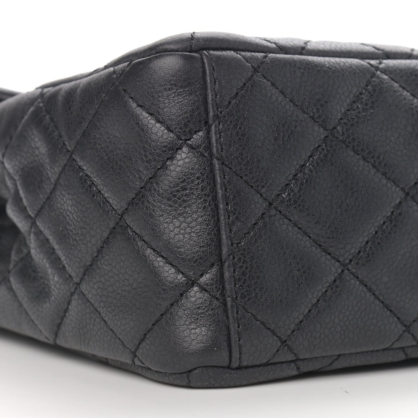 Washed Caviar Quilted Maxi Single Flap Black