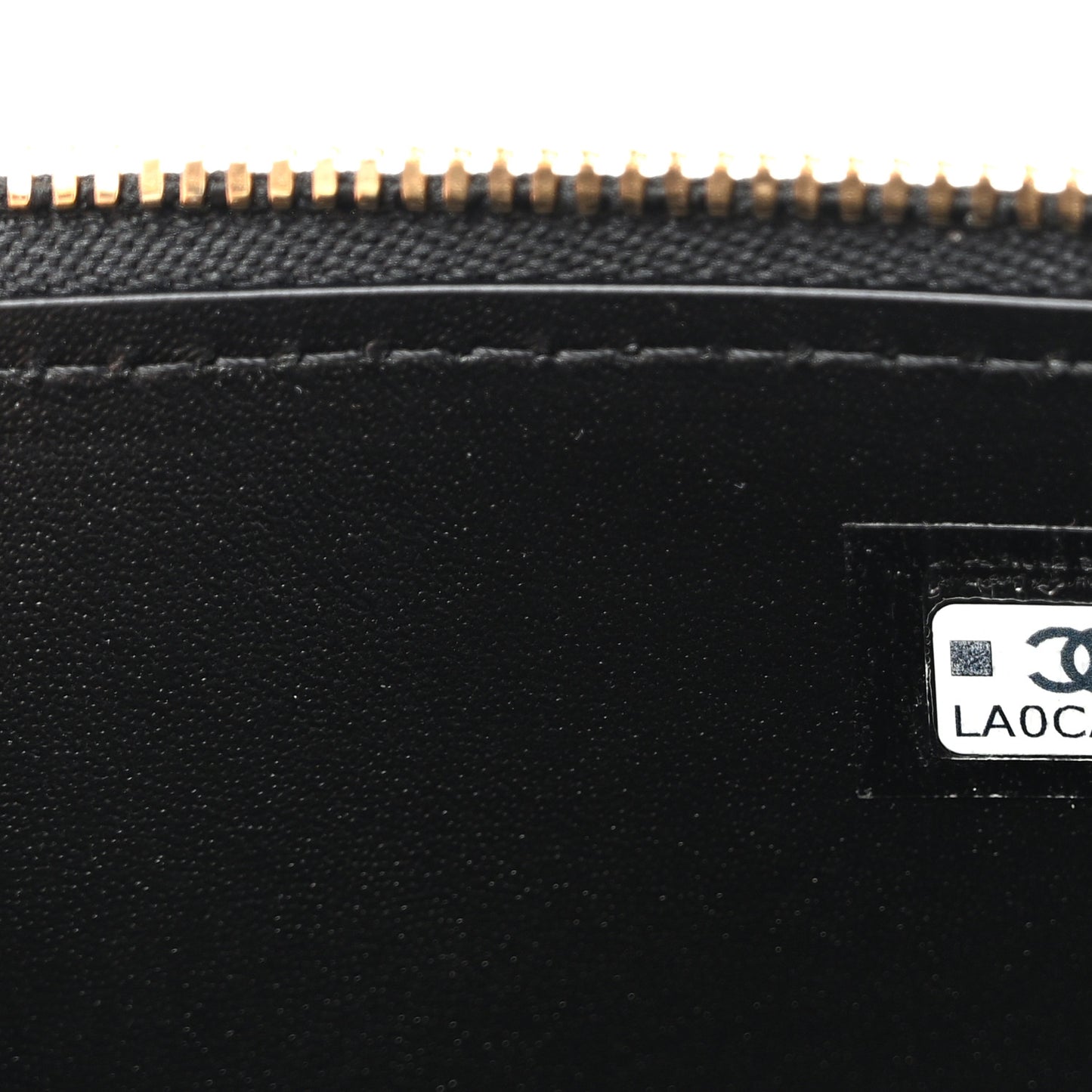 Calfskin Crocodile Embossed Exoticoco Small Top Handle Vanity Case With Chain Black