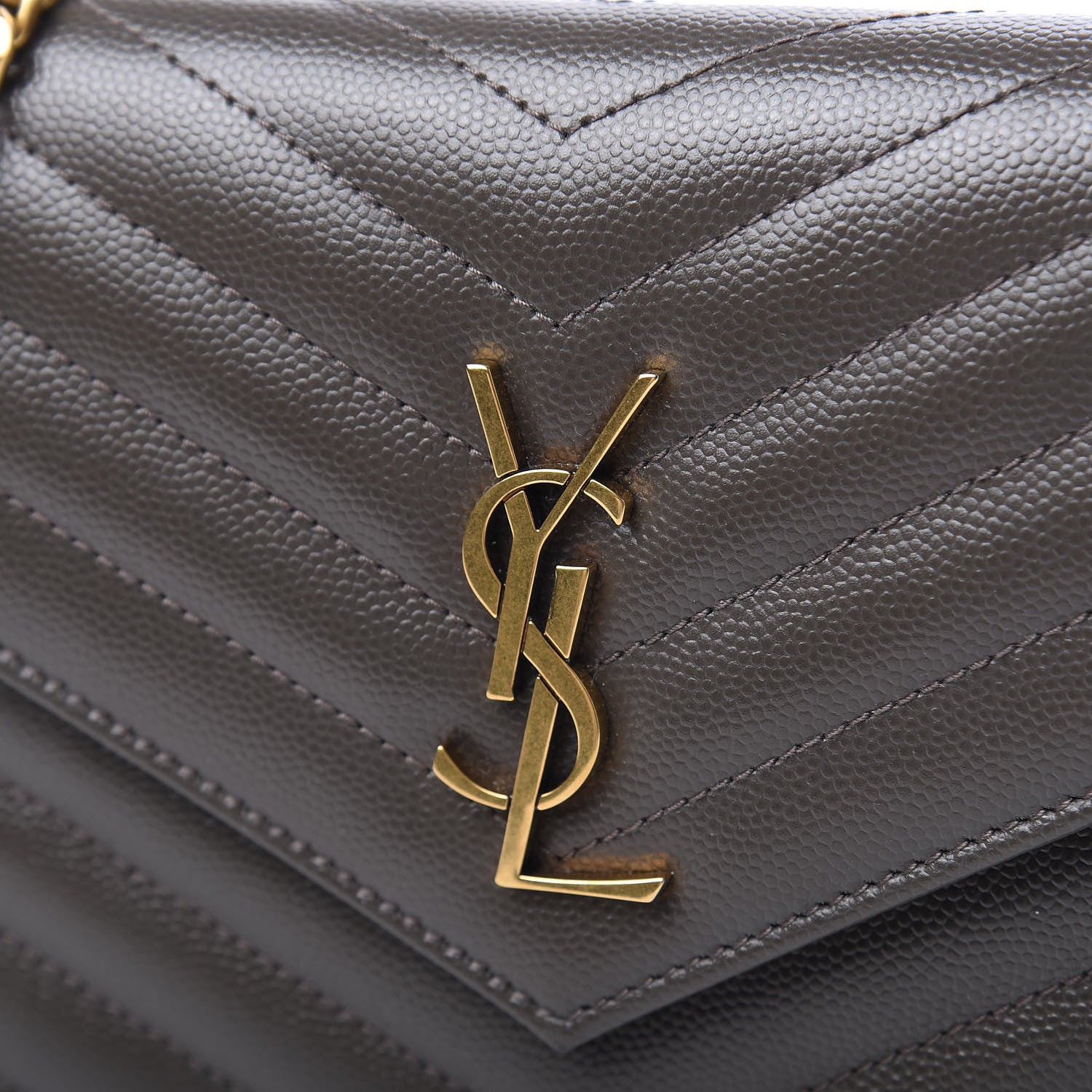 Saint Laurent Grain De Poudre Matelasse Chevron Monogram Envelope Chain Wallet Pebble 10 of 11
