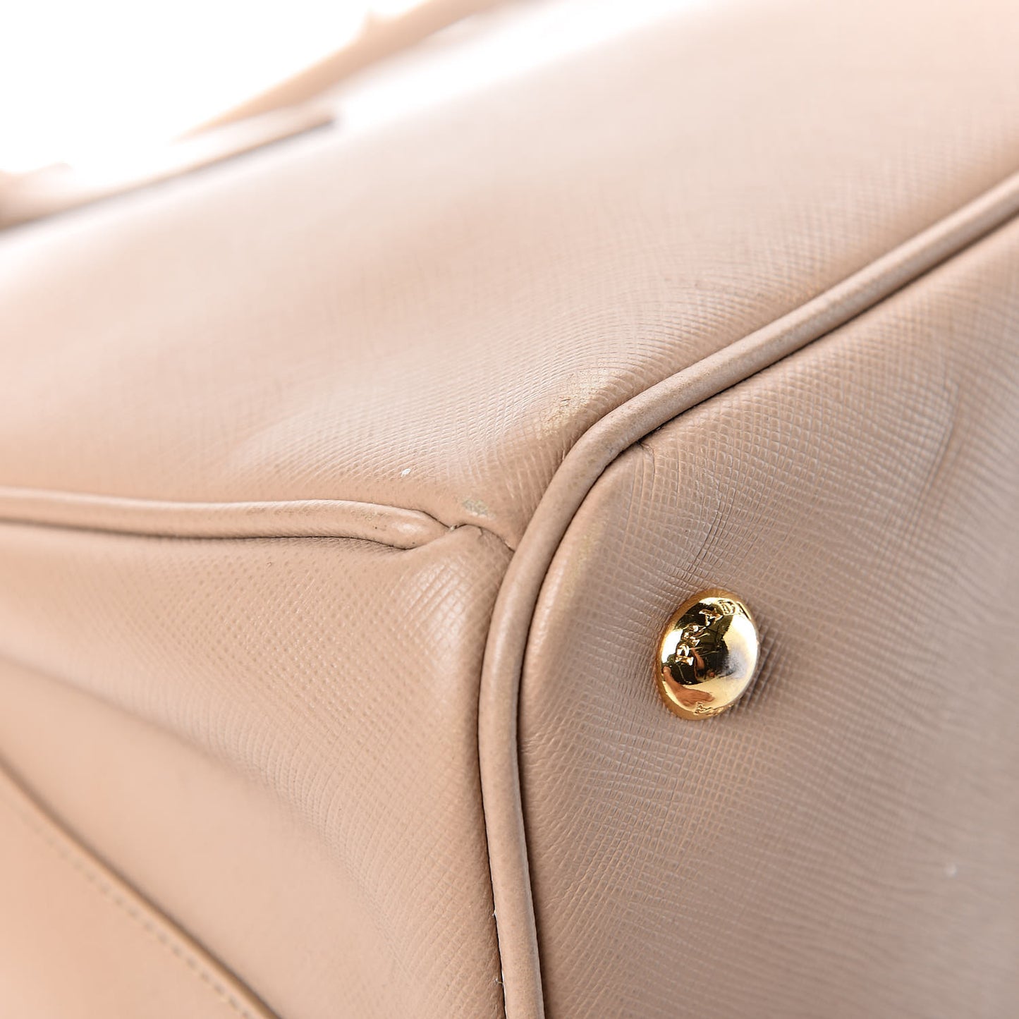 Saffiano Lux Small Tote Sabbia