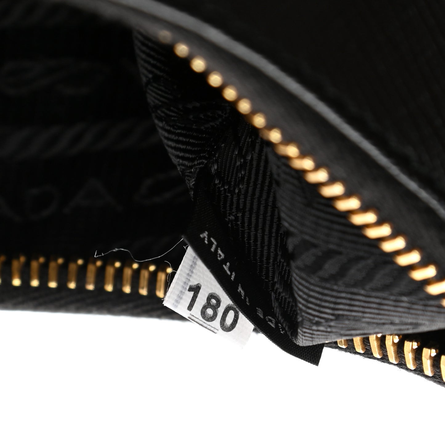 Saffiano Lux Re-Edition 2005 Shoulder Bag Black