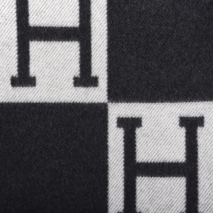 Hermes Wool Cashmere Avalon Blanket Ecru Gris Fonce 4 of 4
