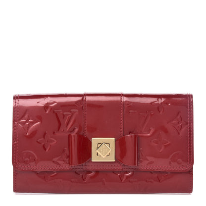 Louis Vuitton Vernis Sarah Noeud Wallet Pomme D'Amour 1 of 10