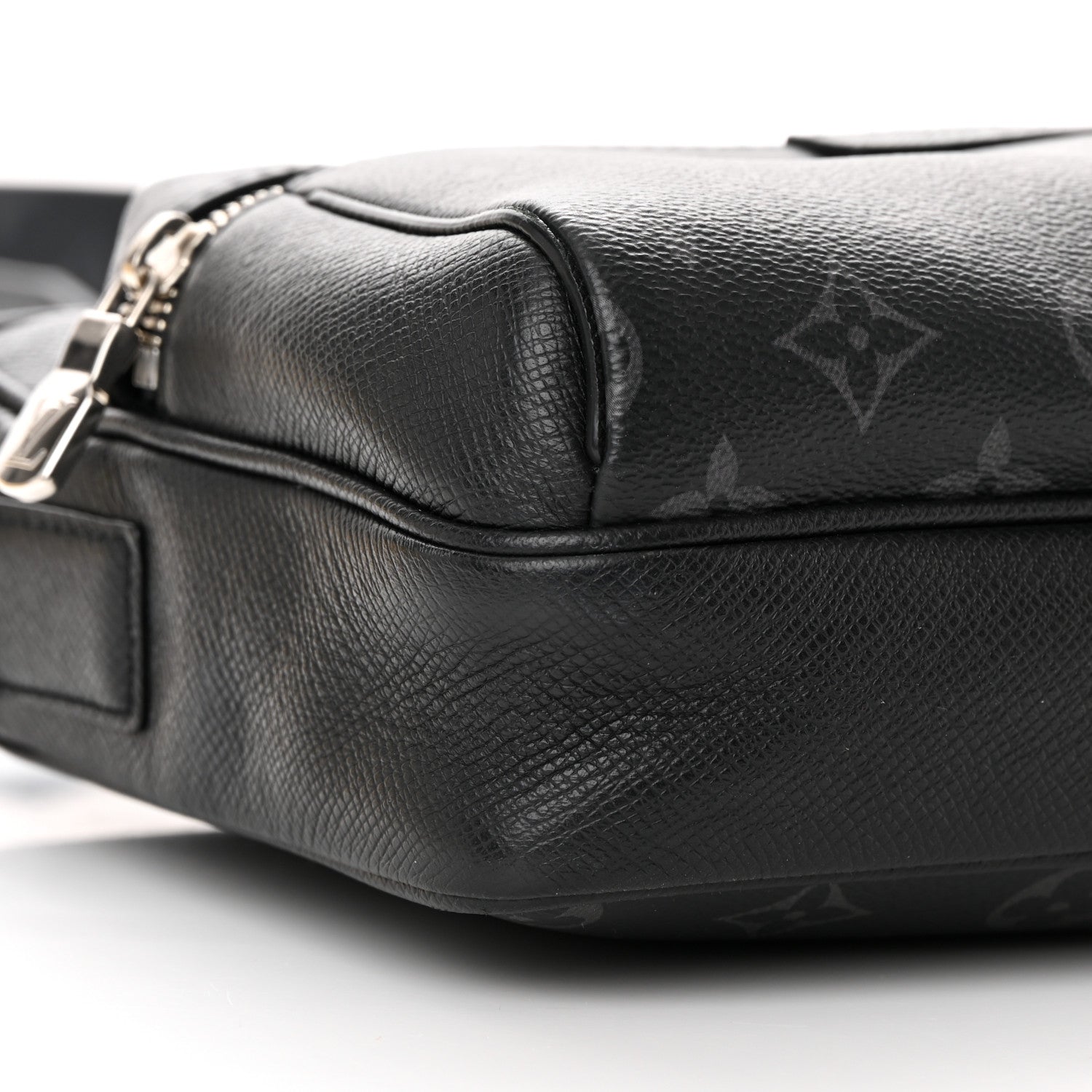 Louis Vuitton Taiga Monogram Eclipse Outdoor Messenger Black 9 of 11